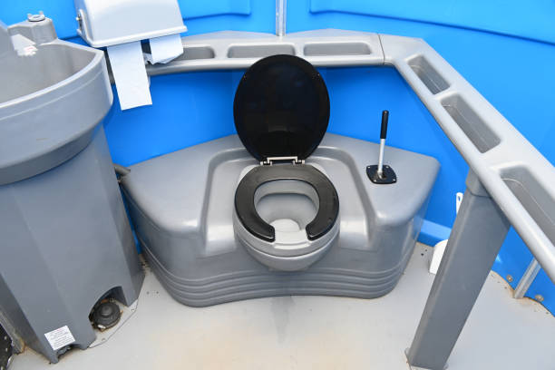 Best Affordable porta potty rental  in Plainview, NE